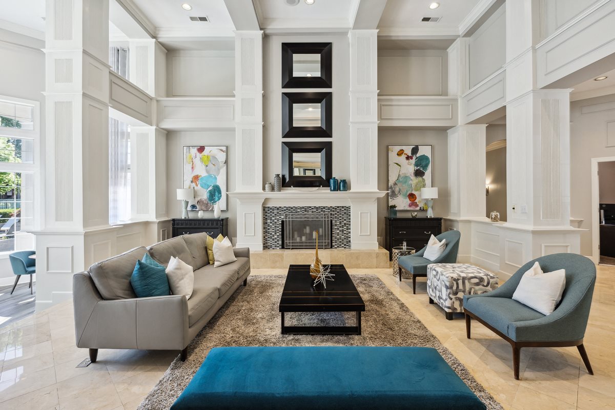 The Kinsley At Perimeter Center Apartments